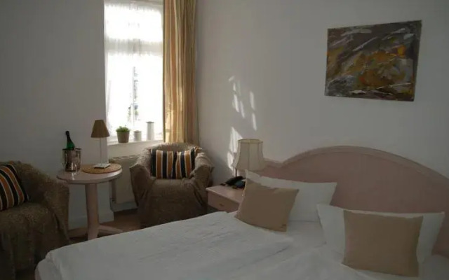 Hotel Westfalen Rees Treuhand GmbH