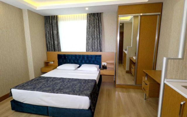 Grand Elmira Suites