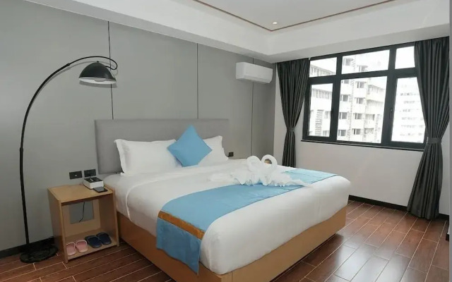 Golden Seagulls Hotel
