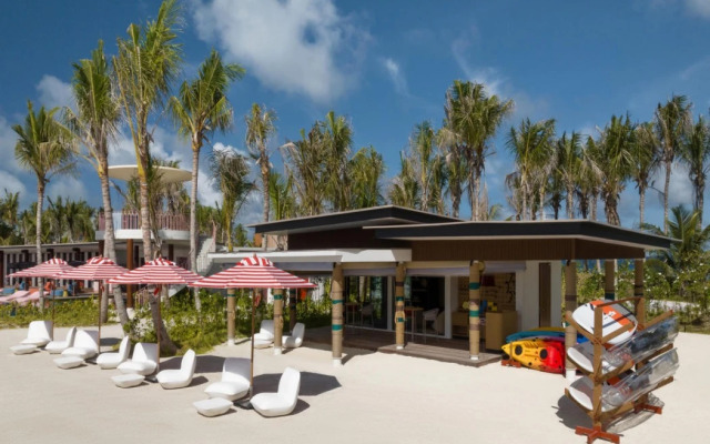 So/ Maldives Resort