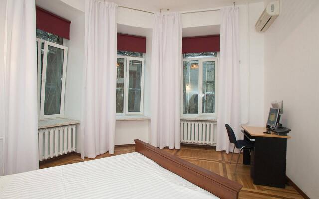 Renaissance Suites Odessa