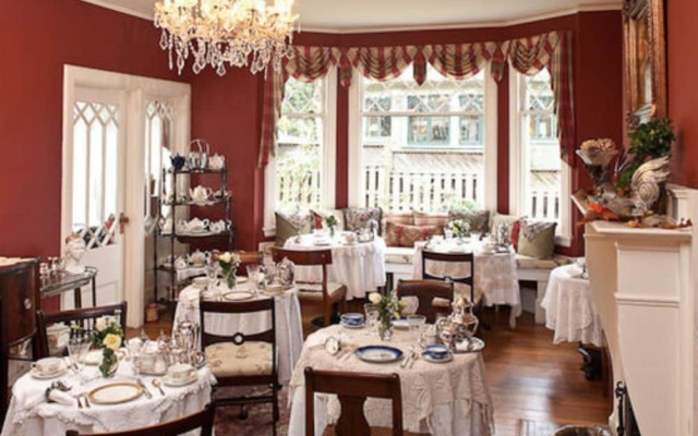 The Black Walnut B & B Inn