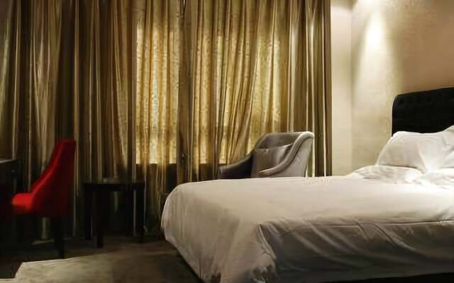 Hanting Hotel Urumqi Kashen Xi Road