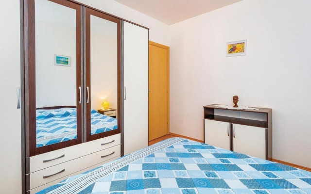 Awesome Home in Labin With Wifi and 5 Bedrooms