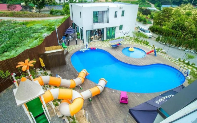 Paju W&J Pension