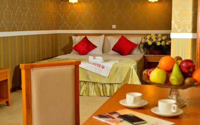 O'Azamat Hotel