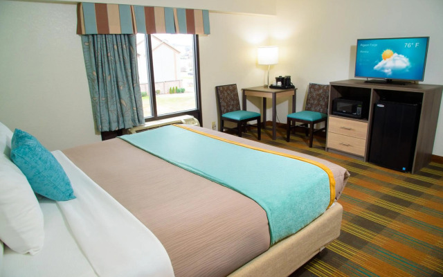Pigeon River Inn