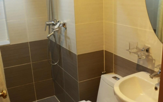 Prince Plaza II Hotel