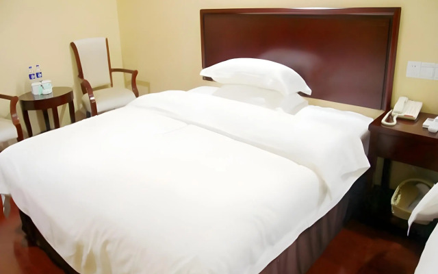 GreenTree Inn Jiangyin Zhouzhuang Shiji Avenue Business Hotel