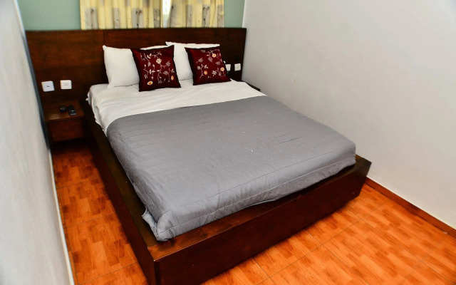Avital Hotel