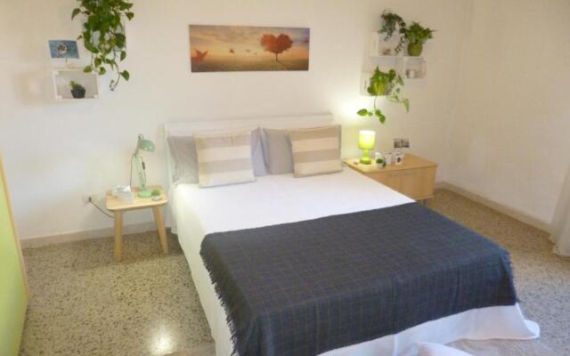 EcoBoutique house, wi-fi fiber - free car parking