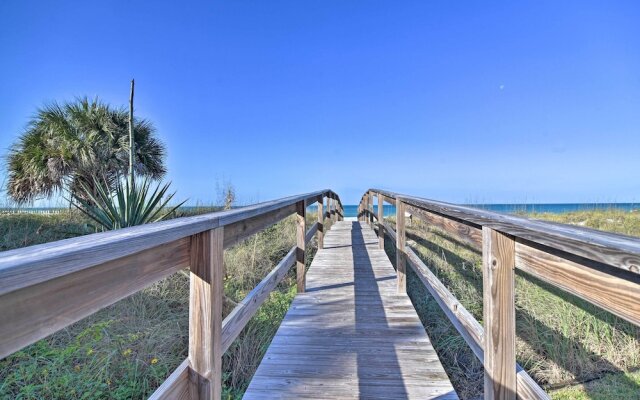 Townhome Located 200 Steps to a Locals-only Beach!