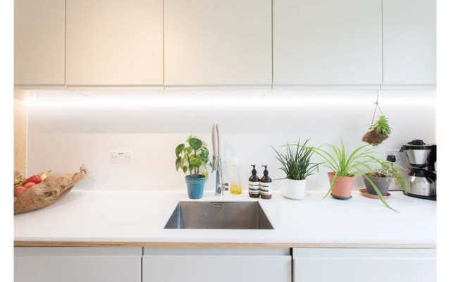 Trendy & Bright Bohemian House in Forest Hill