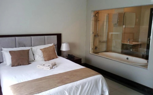 The Pillows Suites