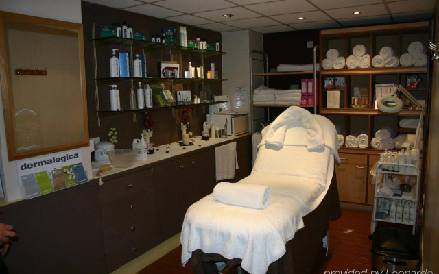 Holiday Inn London - Sutton by IHG