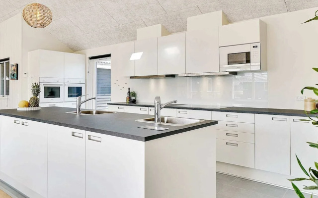 24 Person Holiday Home in Grenaa