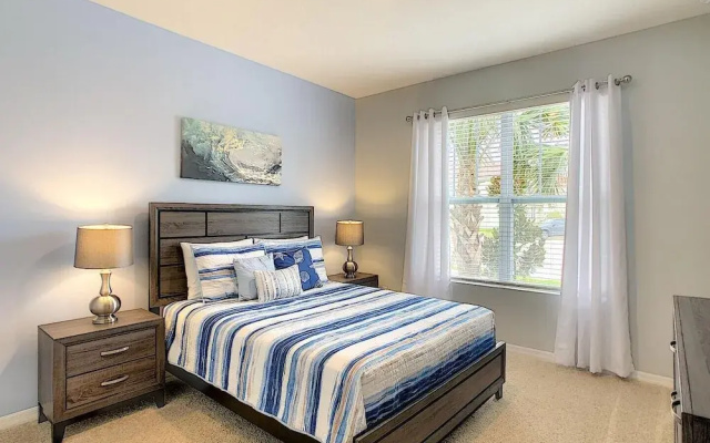 8039osc - Solterra Resort