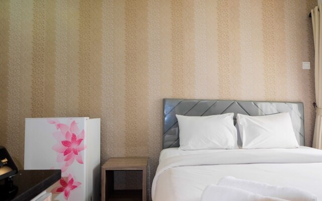 Comfortable Fully Furnished Studio Green Pramuka City Apartment