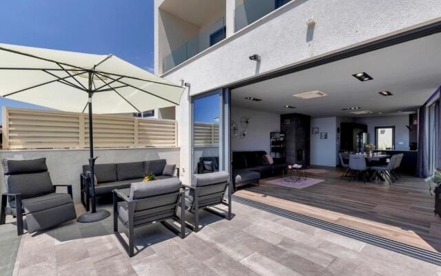 Villa Nina 2 Luxury villa in Makarska, private pool
