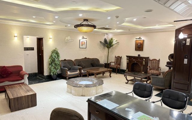 Hotel Diplomat Residency – Lobby – Bareilly