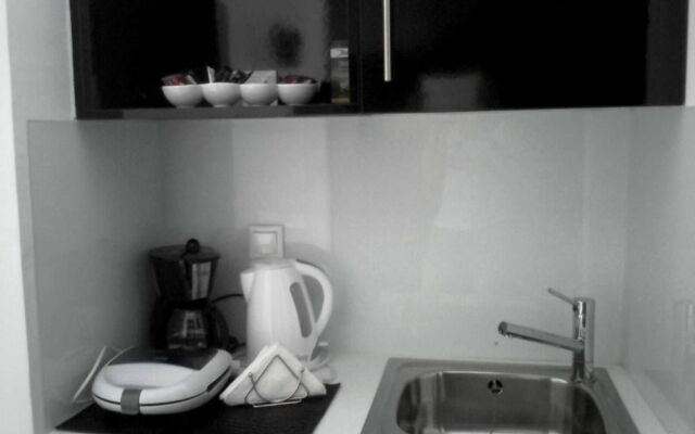 Queen Boutique Suites