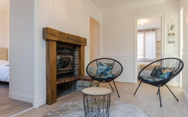 Appartement Arcis-sur-Aube, 4 pièces, 5 personnes - FR-1-543-78