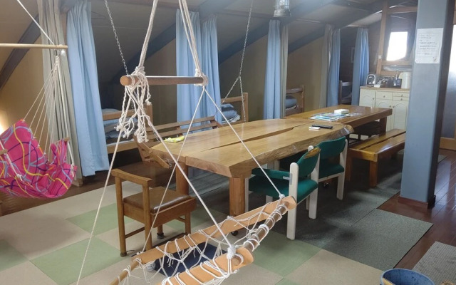 Awaji Tourist Trophy House Hostel