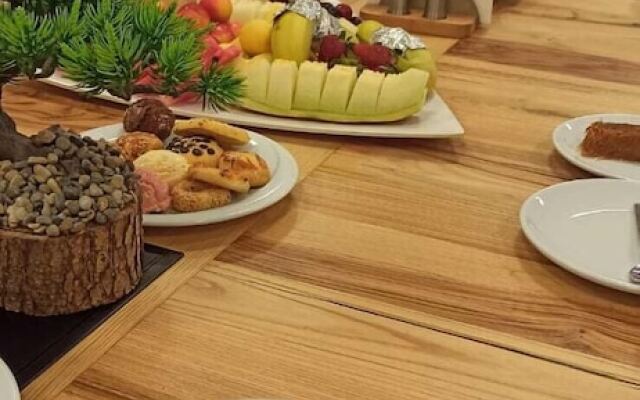 Ak Life Hotel & Suit