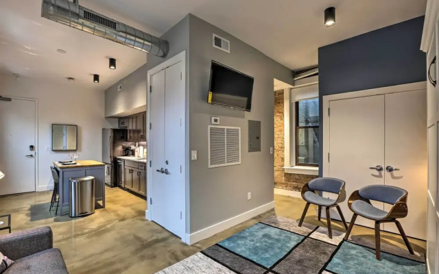 Sleek Studio Near Dtwn Dining & Entertainment