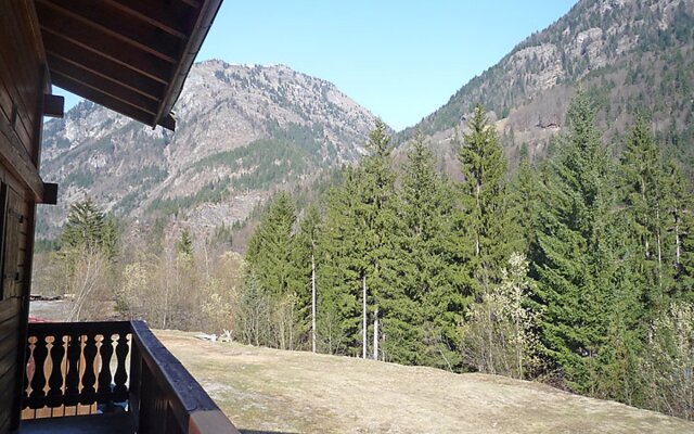 Chalet Pierre Blanche