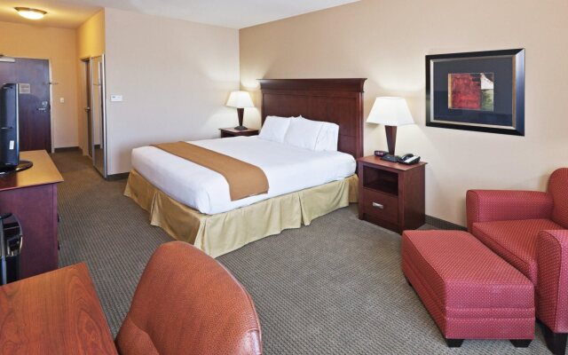 Holiday Inn Express & Suites Poteau