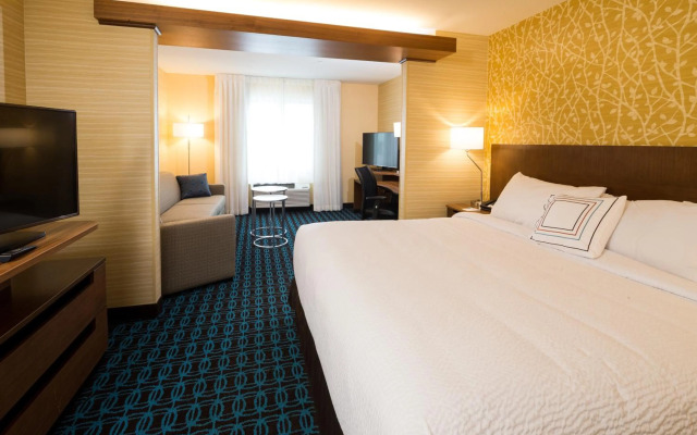 Fairfield Inn & Suites by Marriott Detroit Chesterfield