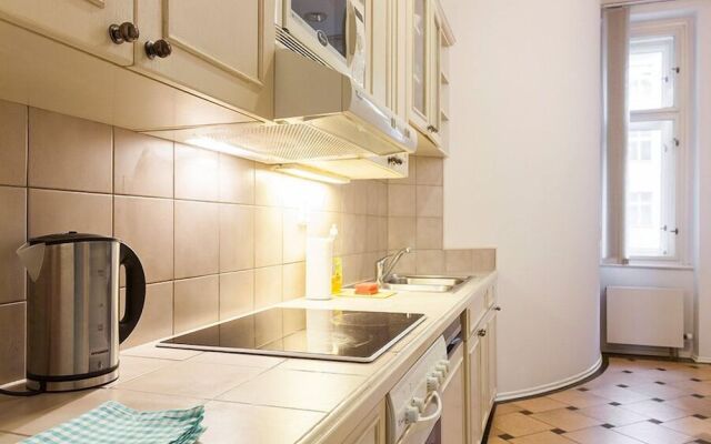 Riverview Apartments Prague