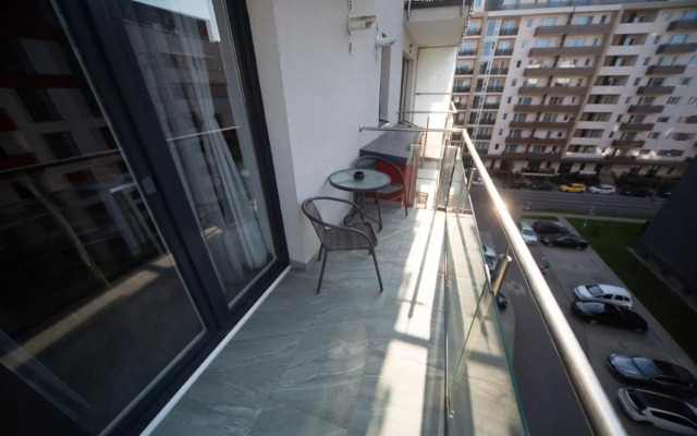 Alezi Residence