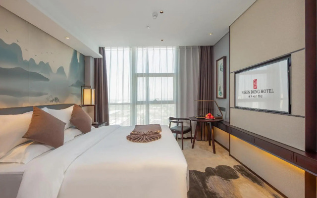 Rezen Dong Hotel (Baoding Passenger Transport Center Yuhua Road Branch)