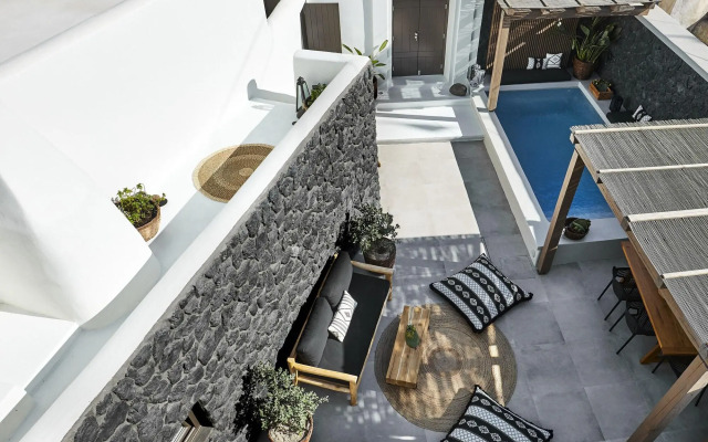 Floria Suites