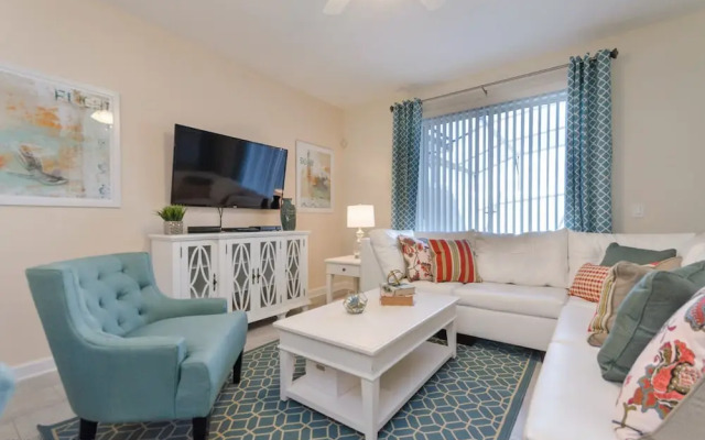 Romeo Circle Villa Storey Lake