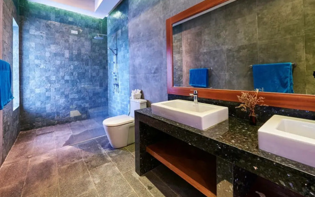 5 Bedroom Seaview Villa Lamai