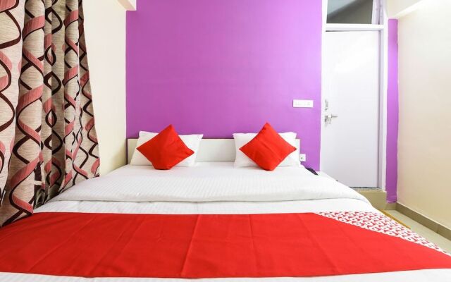 OYO 18390 Shiv Shakti Guest House