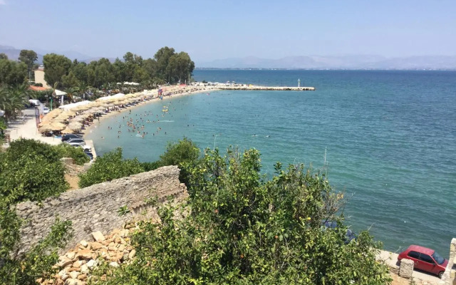 Seafront apartment in Kiveri, near Nafplion.