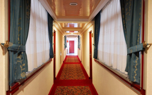 Hotel Monaco