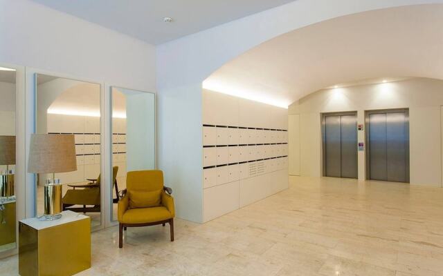 ALTIDO Downtown Deluxe