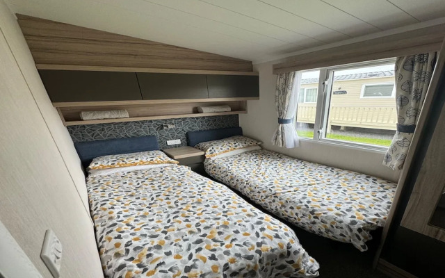 Lovely 2-bed Caravan in Seton Sands