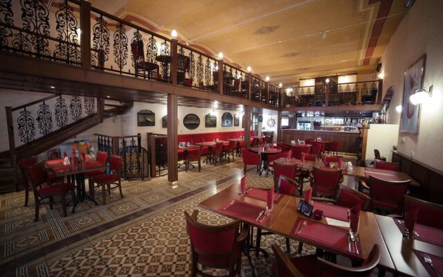 Hotel Bristol