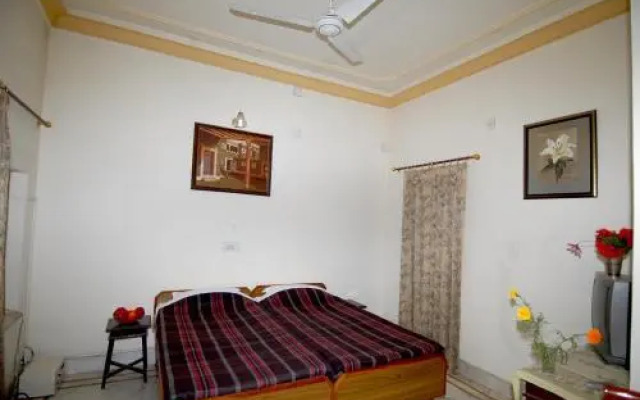 Hotel Jaswant Bhawan