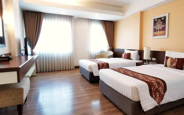 Avion Hotel