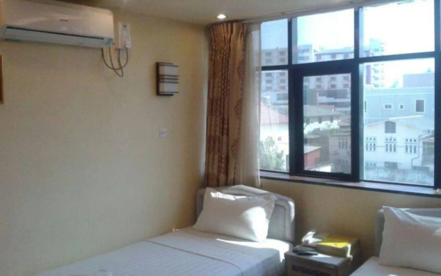 New Golden Forward Hotel