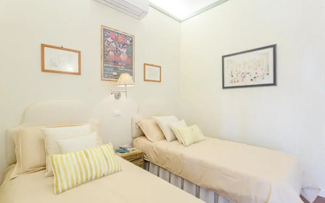 Casa Emy in Lucca With 3 Bedrooms and 2 Bathrooms