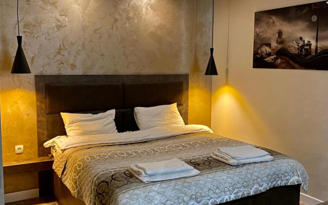 Luxury Apartments Ivon