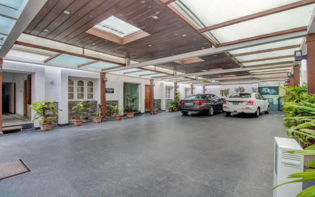 Treebo The Sai Leela Suites